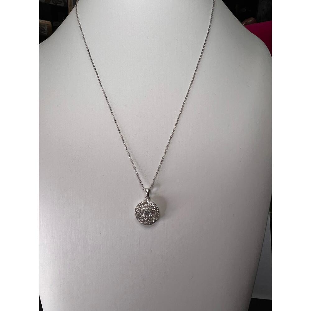 Cz swirl circle sterling silver pendant and chain - Picture 5 of 11